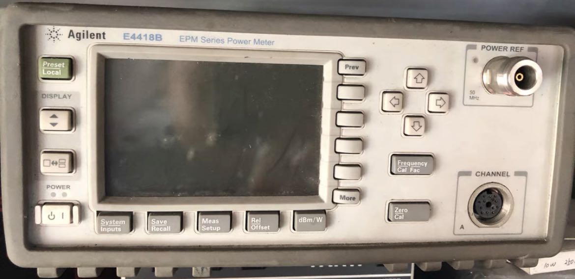 622163684c19b.jpg 功率計(jì)E4418B.jpg