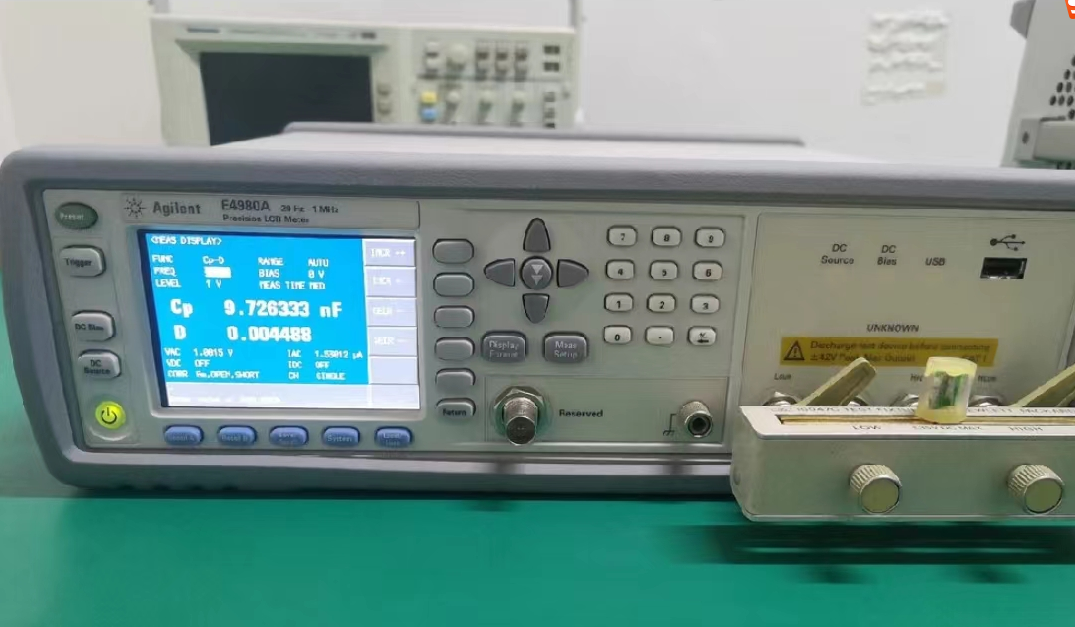 638415ed38ad8.png LCR E4980A 4.png